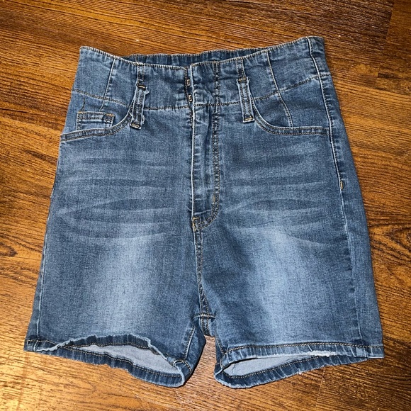 American Bazi High Waisted 70s Style Denim Blue Jean Shorts Size M - Picture 5 of 13